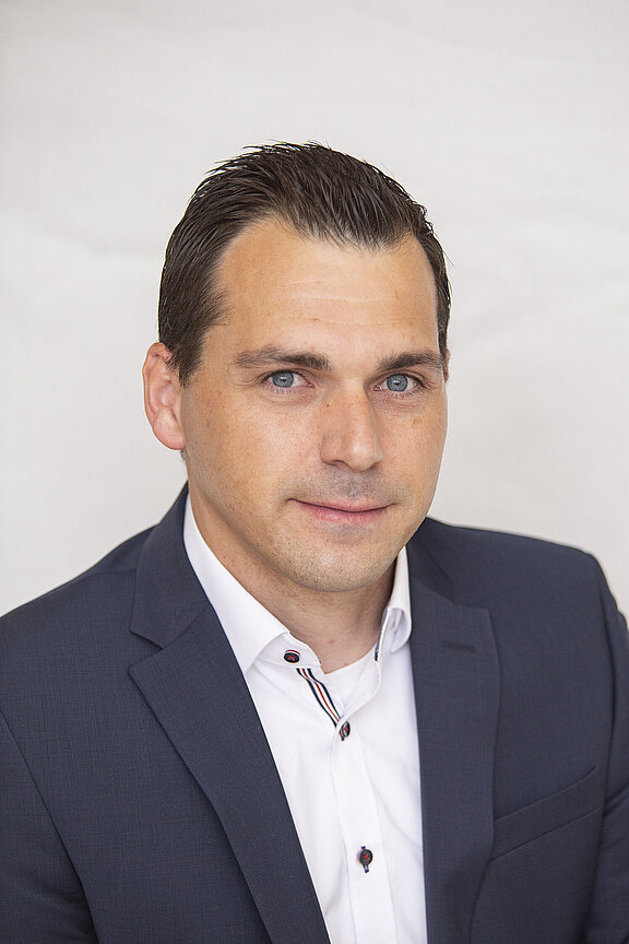 23_Stephan_H├Âflmaier.jpg